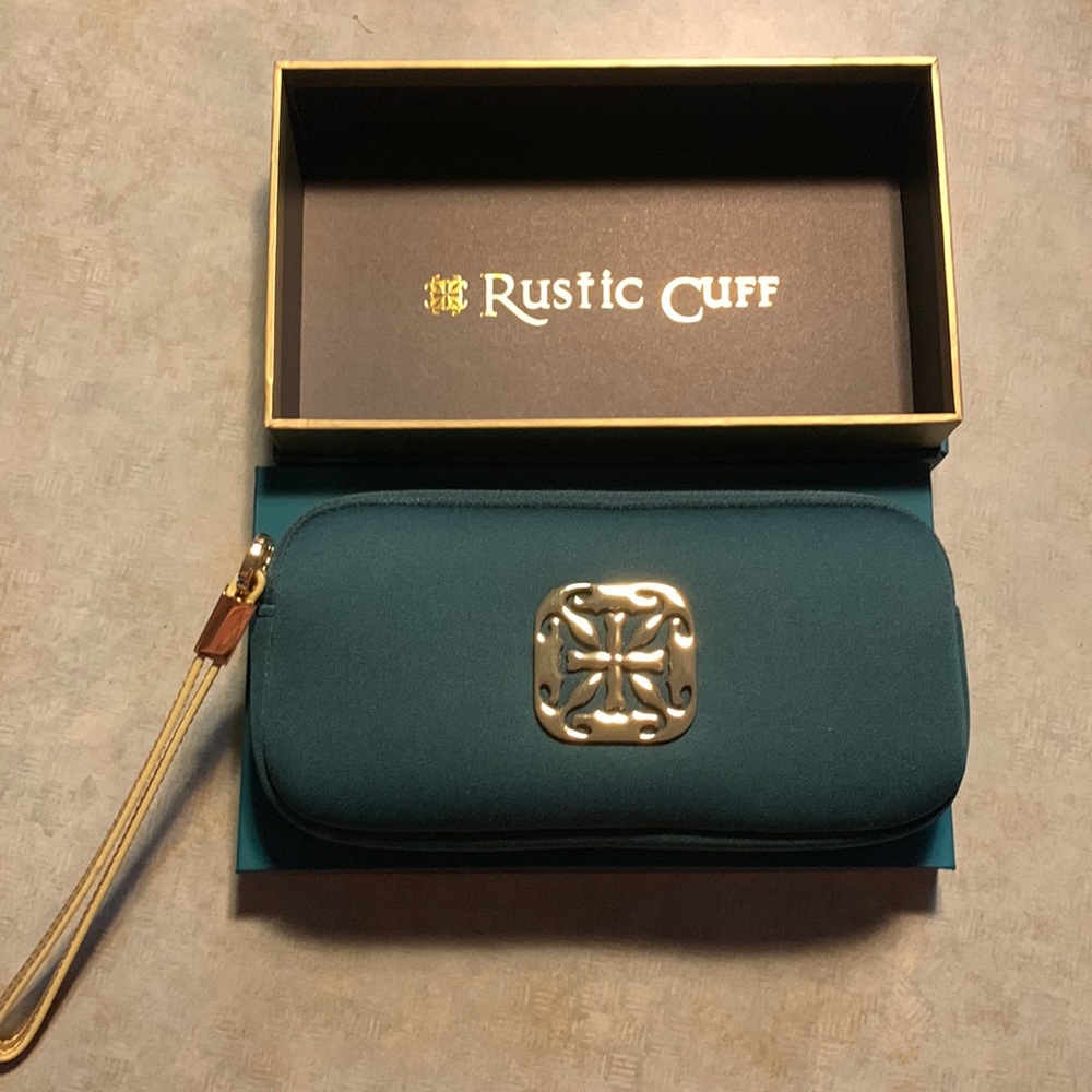 Rustic Cuff Teal with gold wristlet.  Brand new never used.